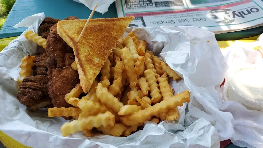 Chicken Strip Dinner Basket